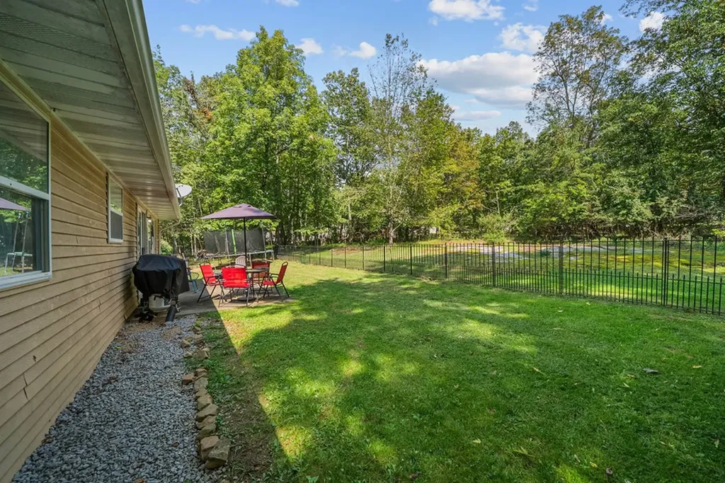 143 Rolling Green Drive Crossville TN 38558