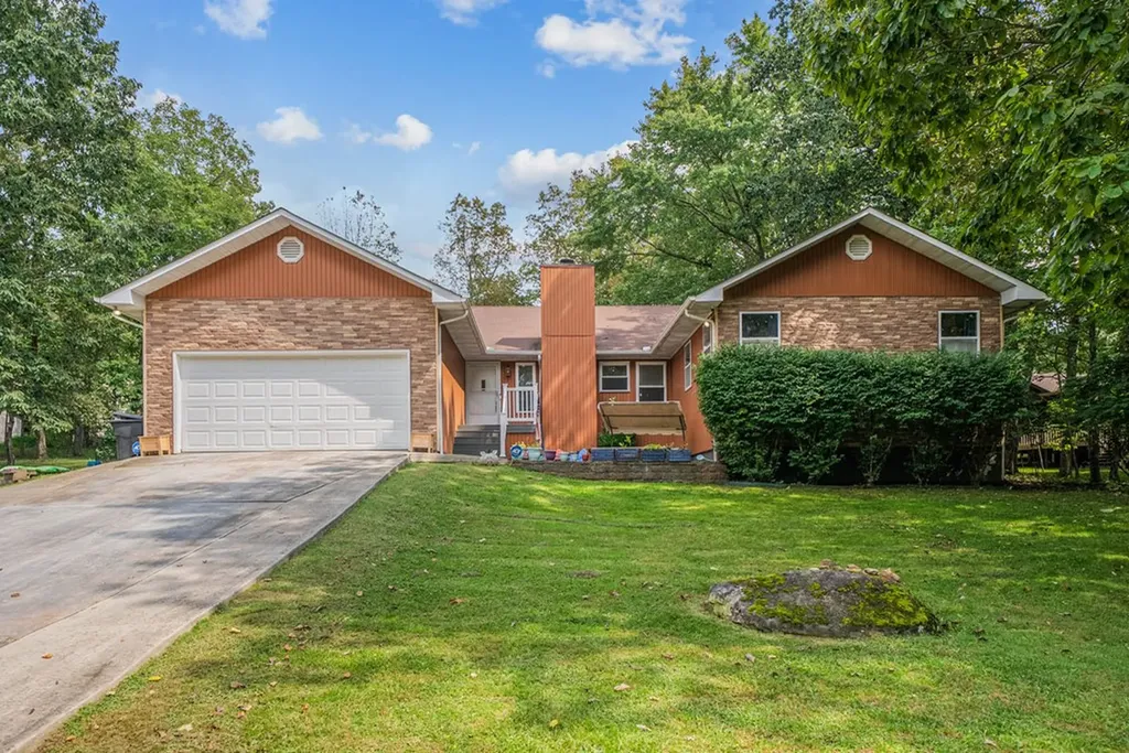 143 Rolling Green Drive Crossville TN 38558