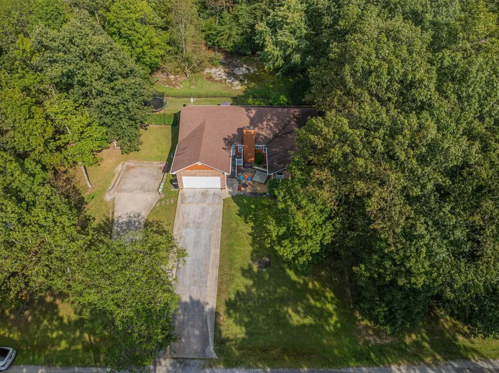 143 Rolling Green Drive Crossville TN 38558