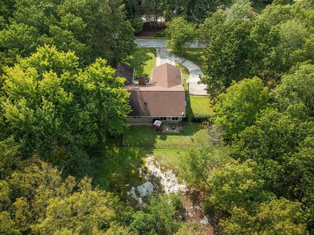 143 Rolling Green Drive Crossville TN 38558