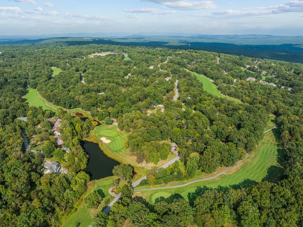 143 Rolling Green Drive Crossville TN 38558