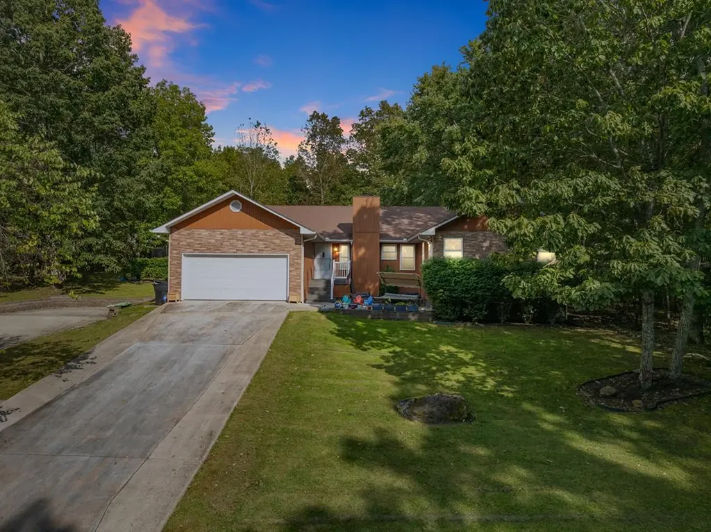 143 Rolling Green Drive Crossville TN 38558