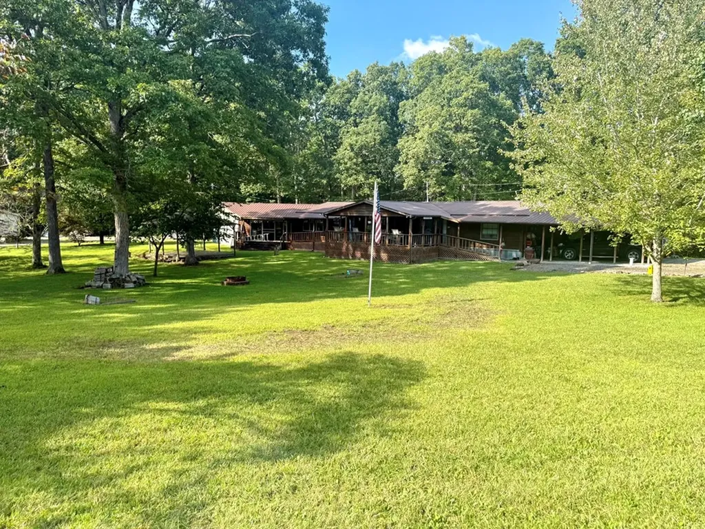 311 Dykes Lane Crossville TN 38571