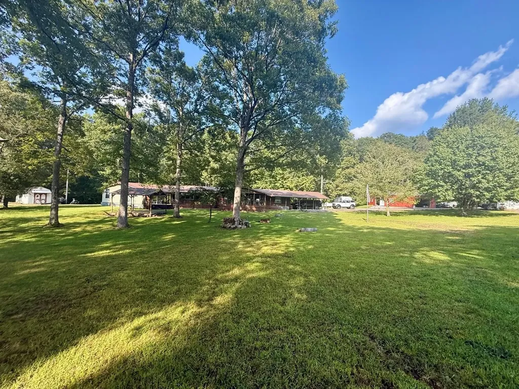 311 Dykes Lane Crossville TN 38571