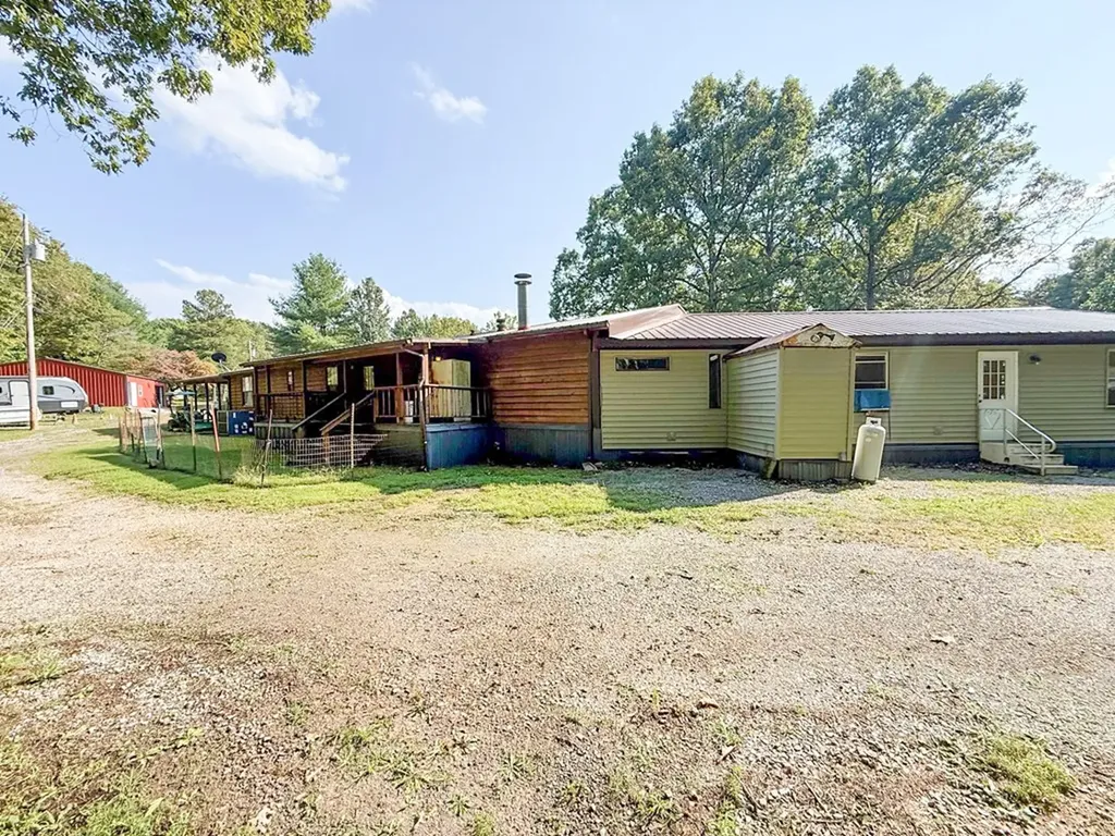 311 Dykes Lane Crossville TN 38571