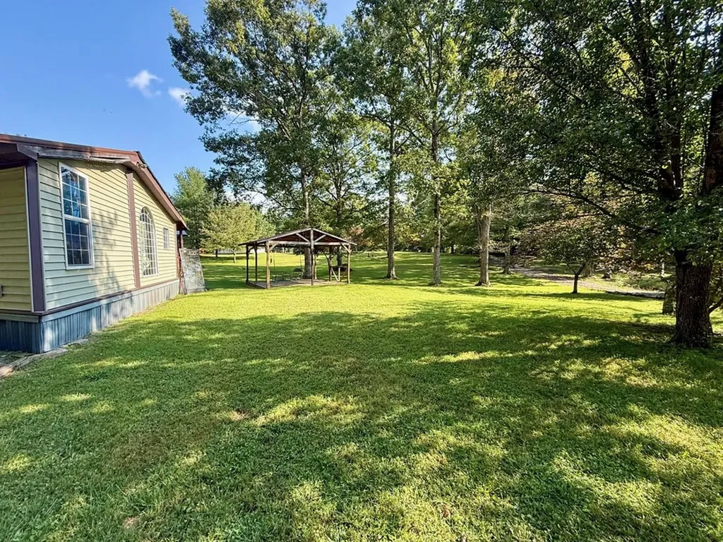 311 Dykes Lane Crossville TN 38571