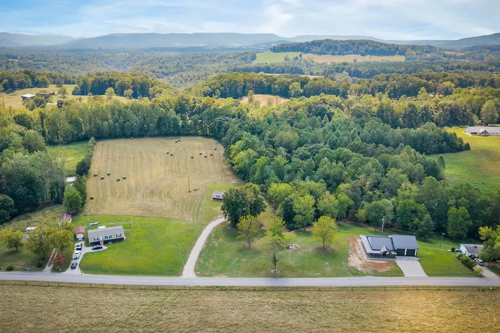 770 Eastport Dock Road Monroe TN 38573