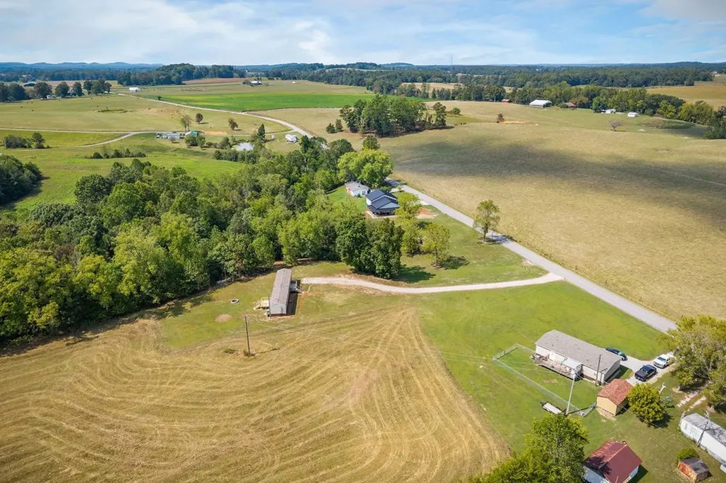 770 Eastport Dock Road Monroe TN 38573