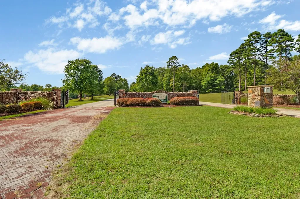 1150 Grandview Way Jamestown TN 38556