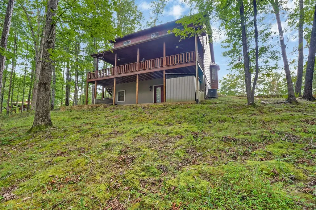 1150 Grandview Way Jamestown TN 38556