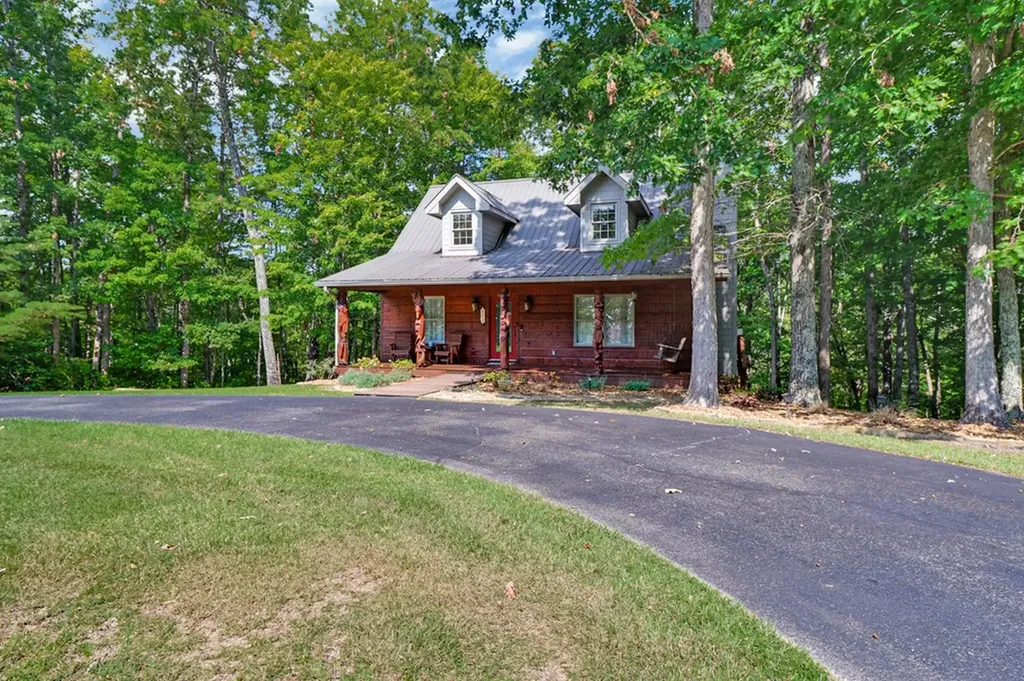 1150 Grandview Way Jamestown TN 38556