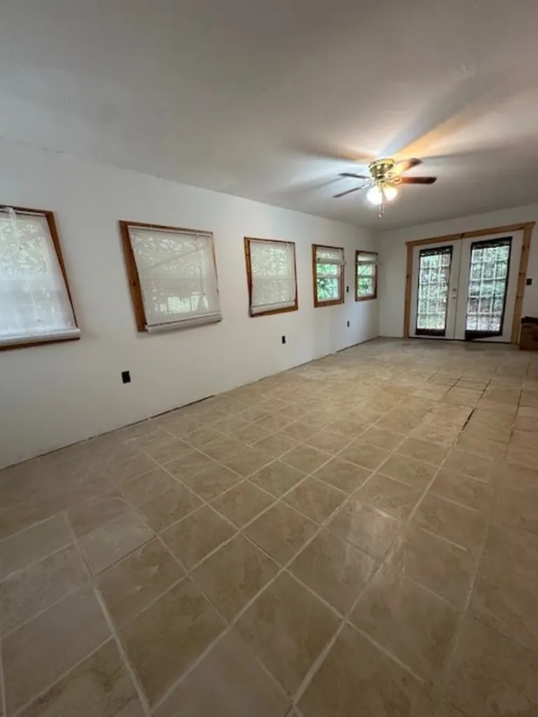 102 Perdue Lane Livingston TN 38570