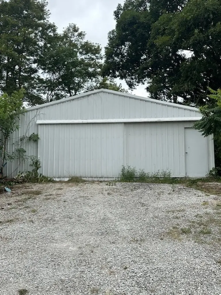 102 Perdue Lane Livingston TN 38570