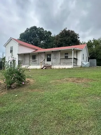102 Perdue Lane Livingston TN 38570