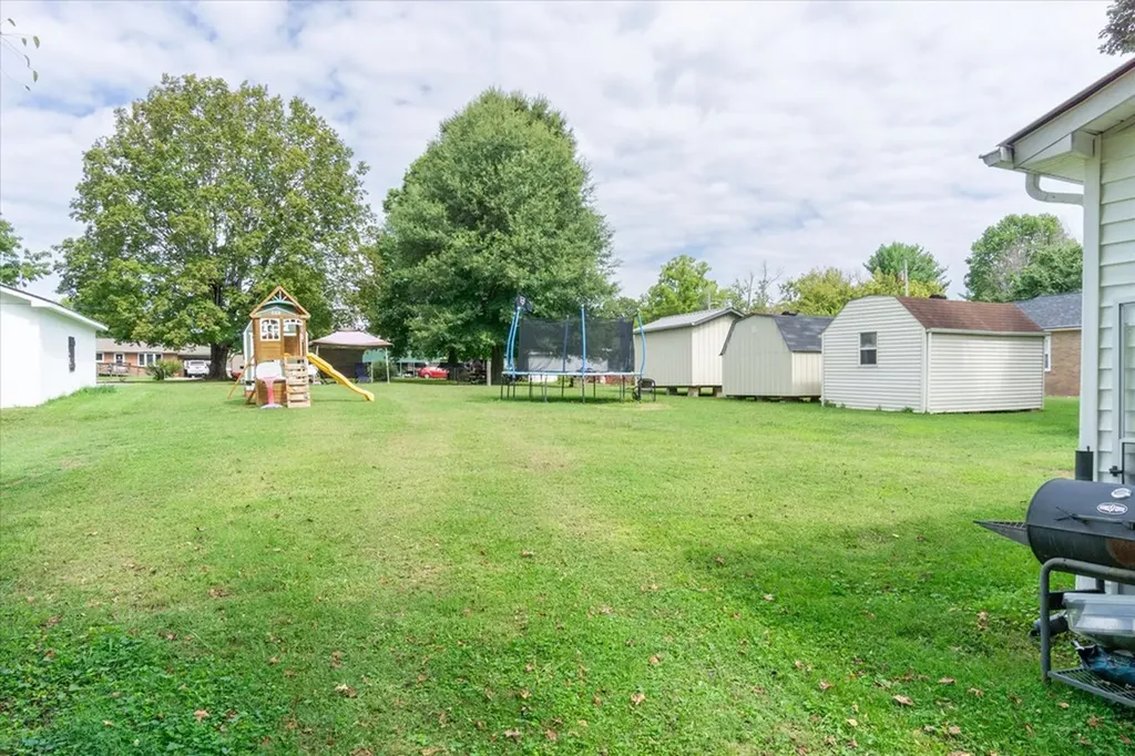 114 Simmons Street Cookeville TN 38506-5351