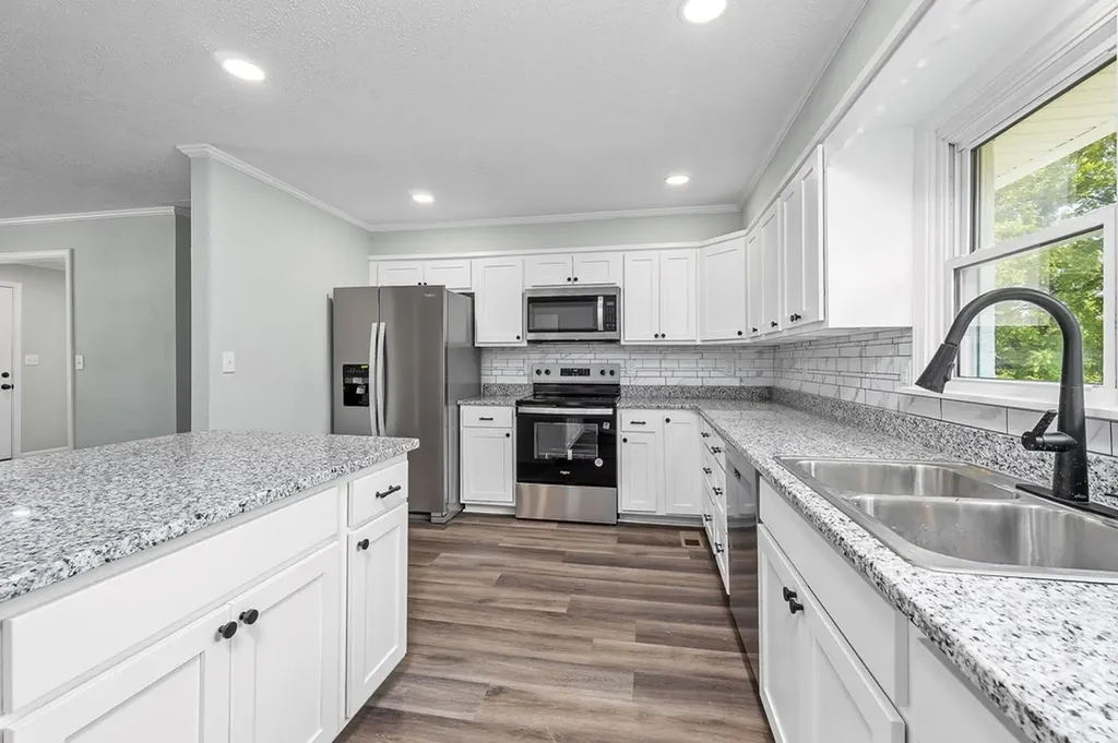 310 Old Celina Road Allons TN 38541