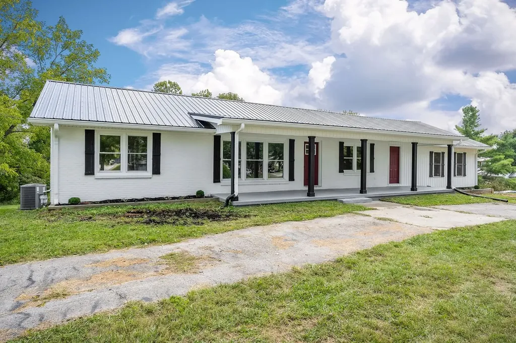 310 Old Celina Road Allons TN 38541