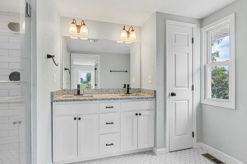 310 Old Celina Road Allons TN 38541