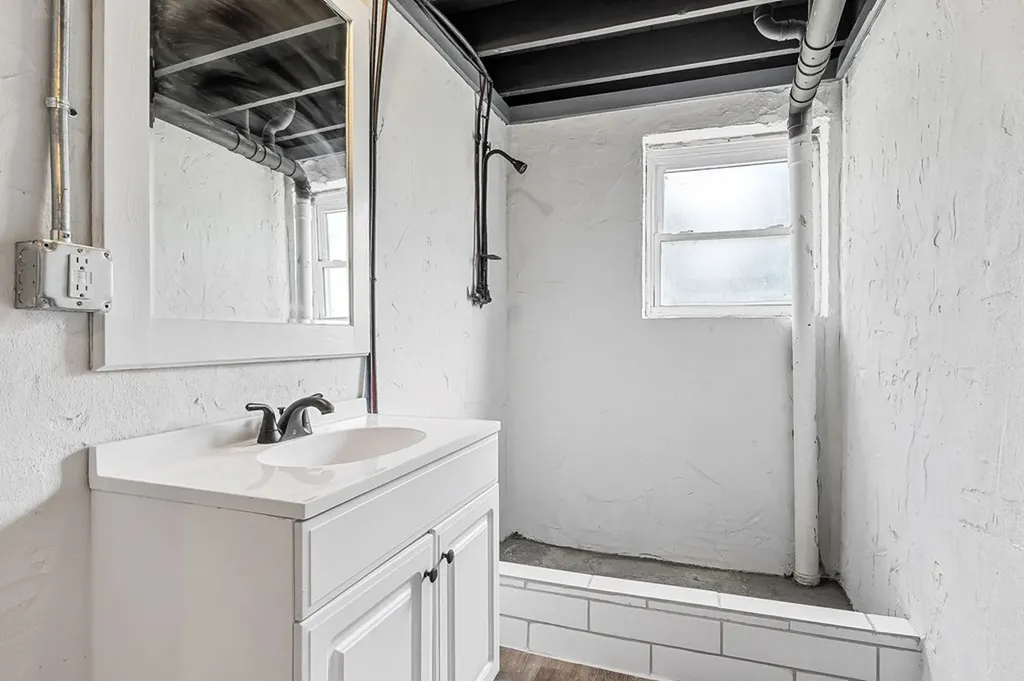 310 Old Celina Road Allons TN 38541