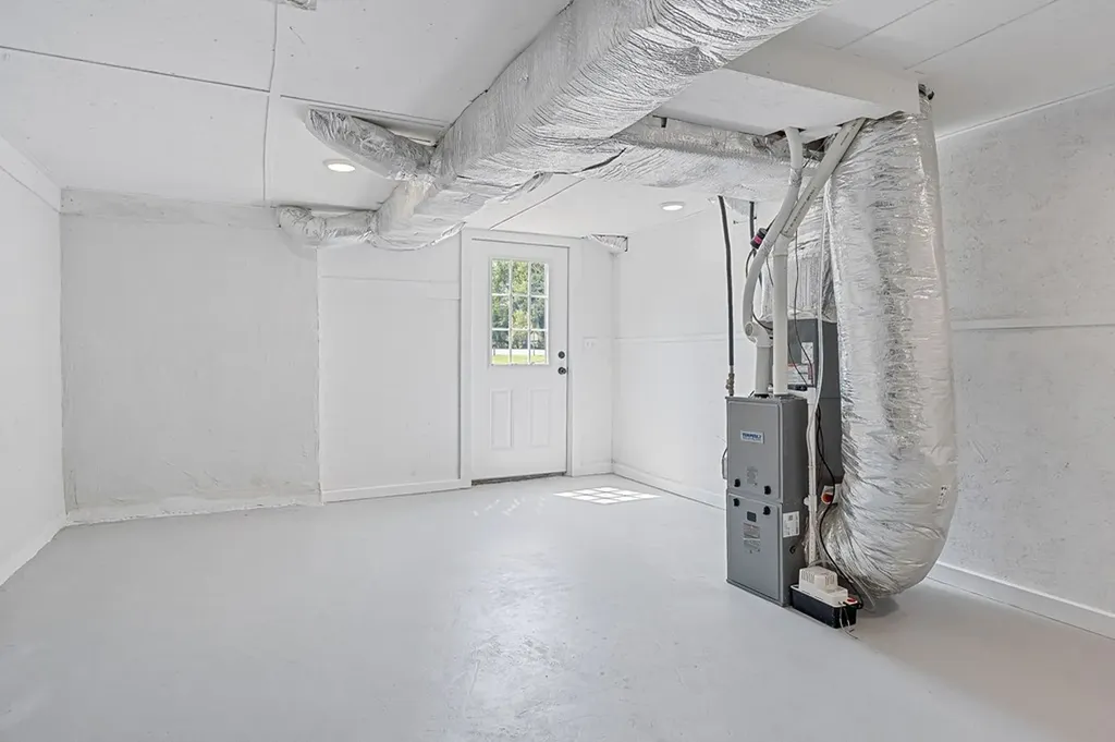 310 Old Celina Road Allons TN 38541