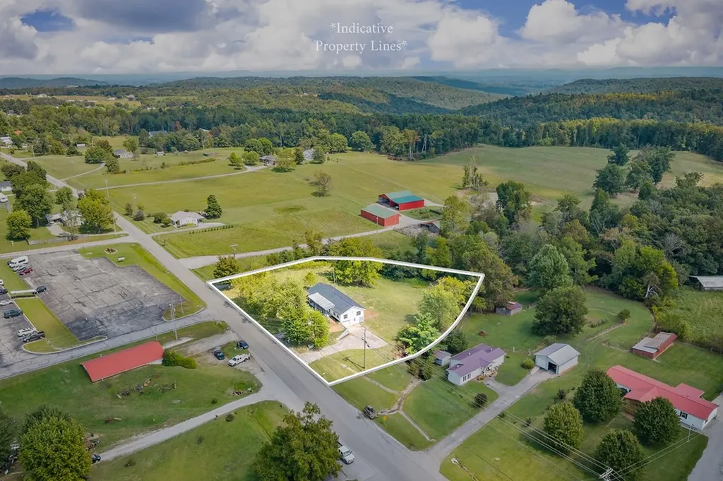 310 Old Celina Road Allons TN 38541