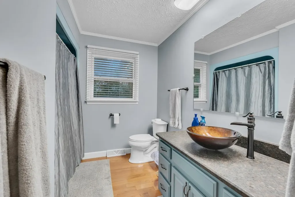 1389 Coconut Ridge Road Smithville TN 37166