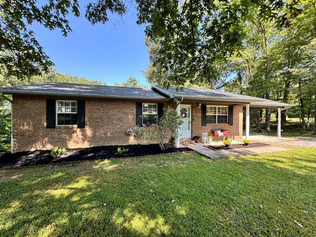 7 Waukesha Drive Crossville TN 38555