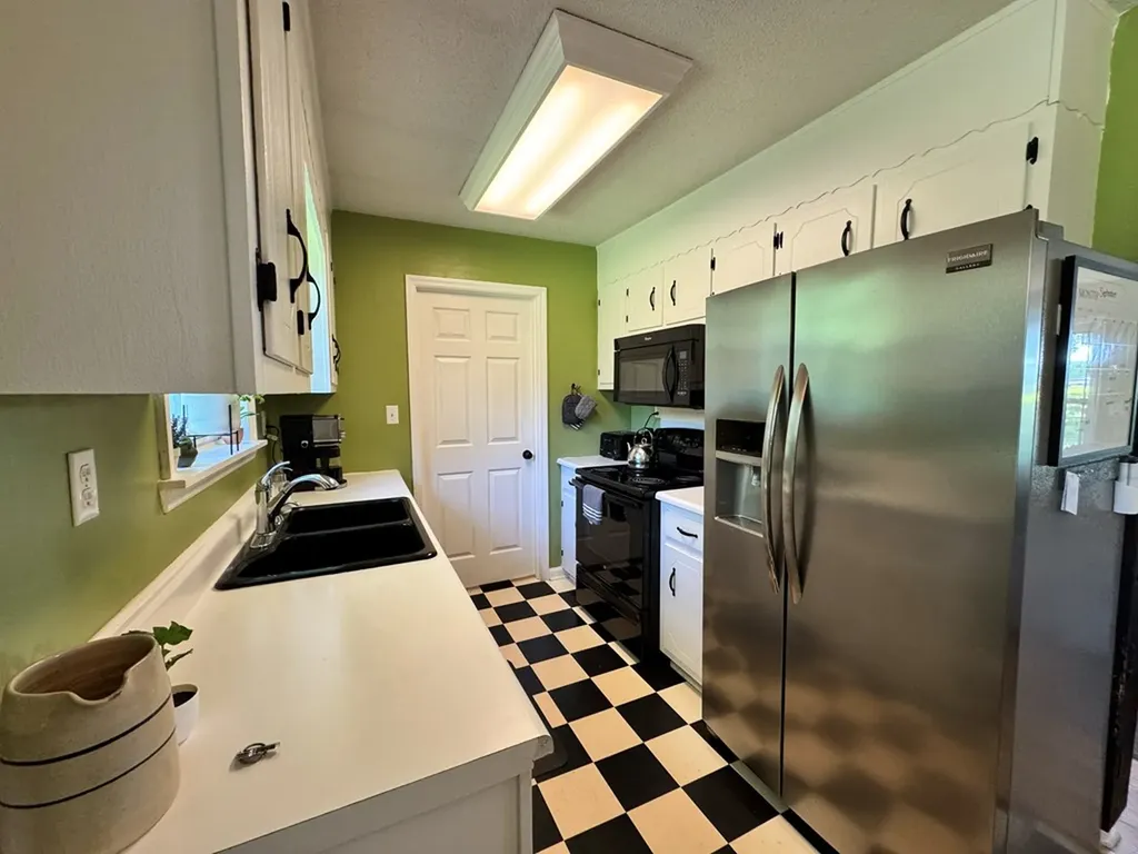 7 Waukesha Drive Crossville TN 38555