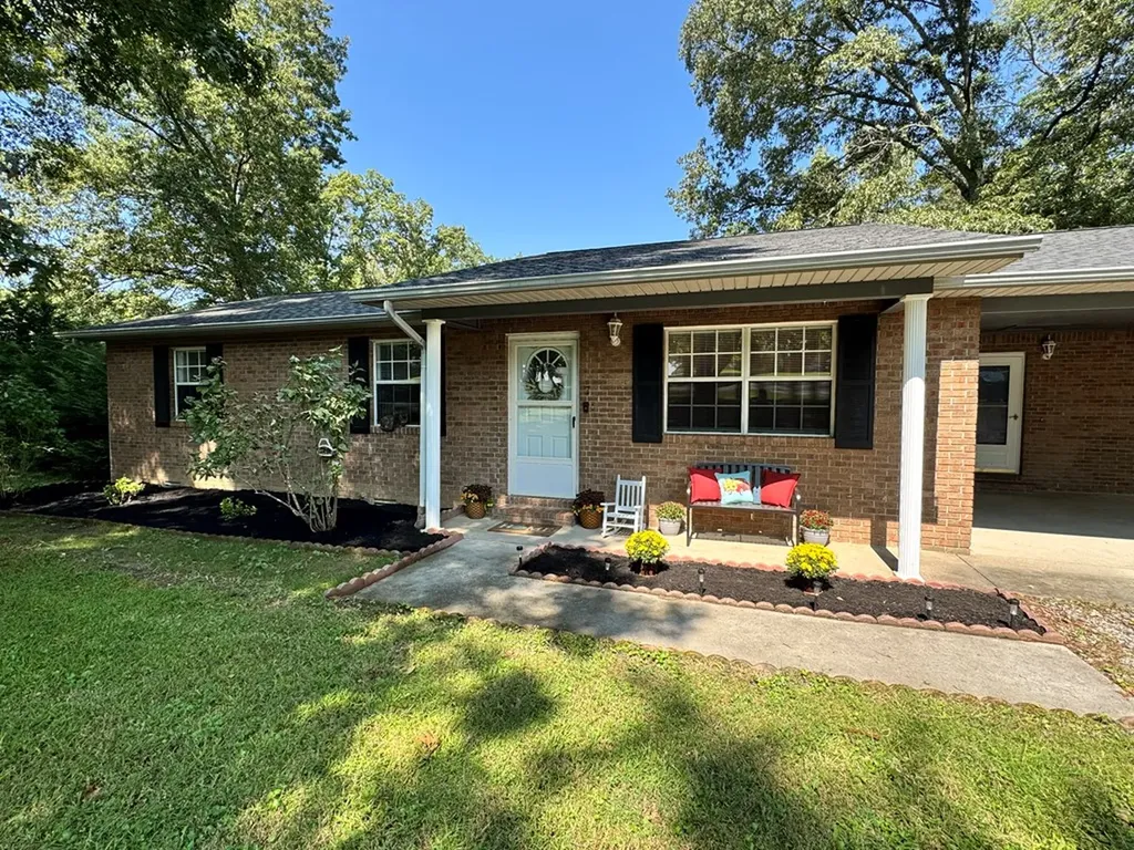 7 Waukesha Drive Crossville TN 38555