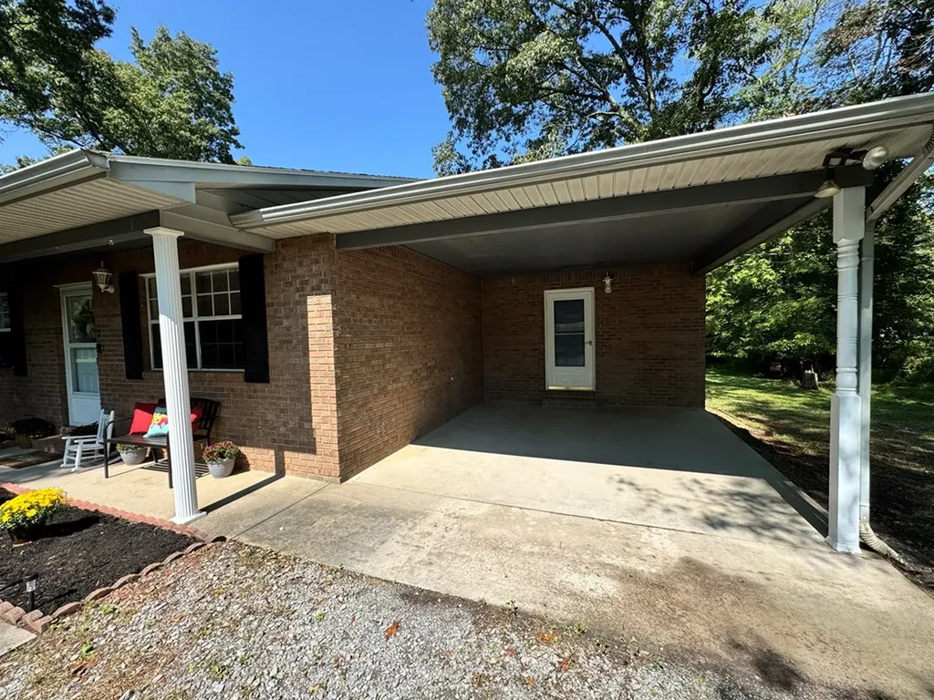 7 Waukesha Drive Crossville TN 38555