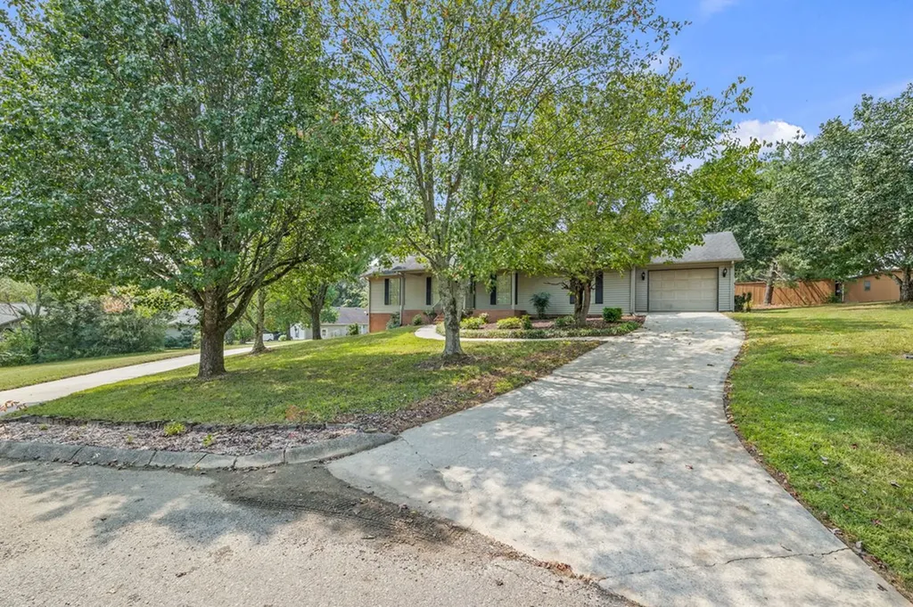 1410 Biltmore Circle Cookeville TN 38501