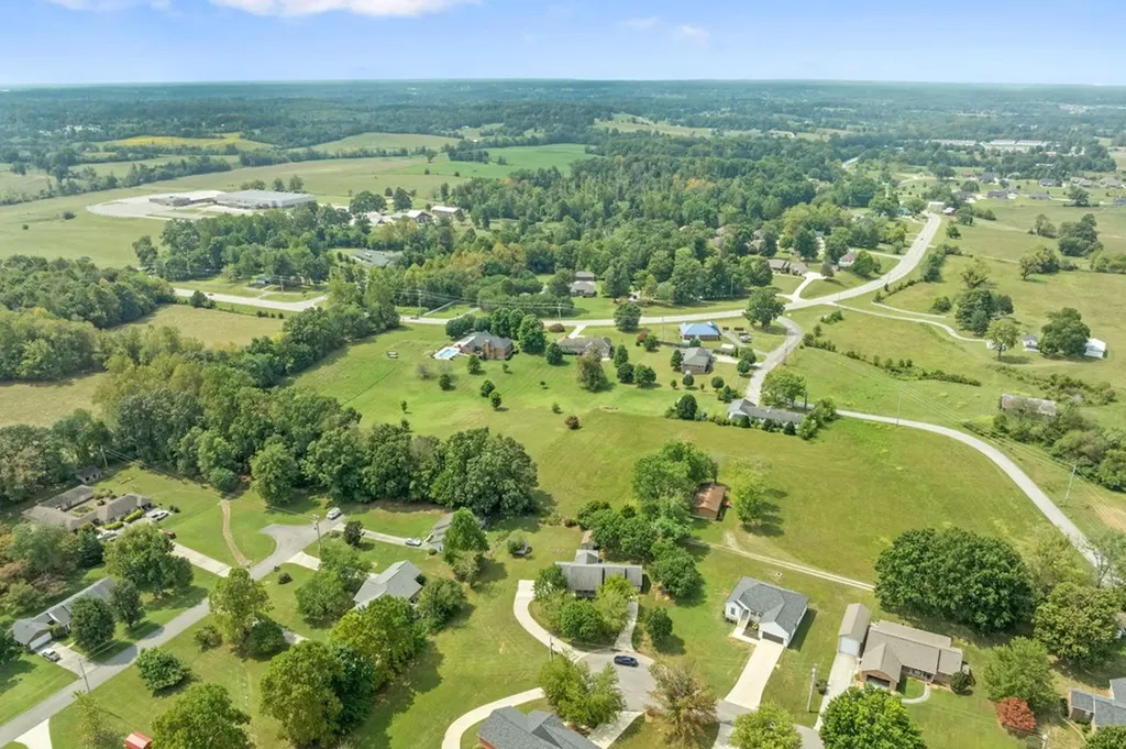 1410 Biltmore Circle Cookeville TN 38501