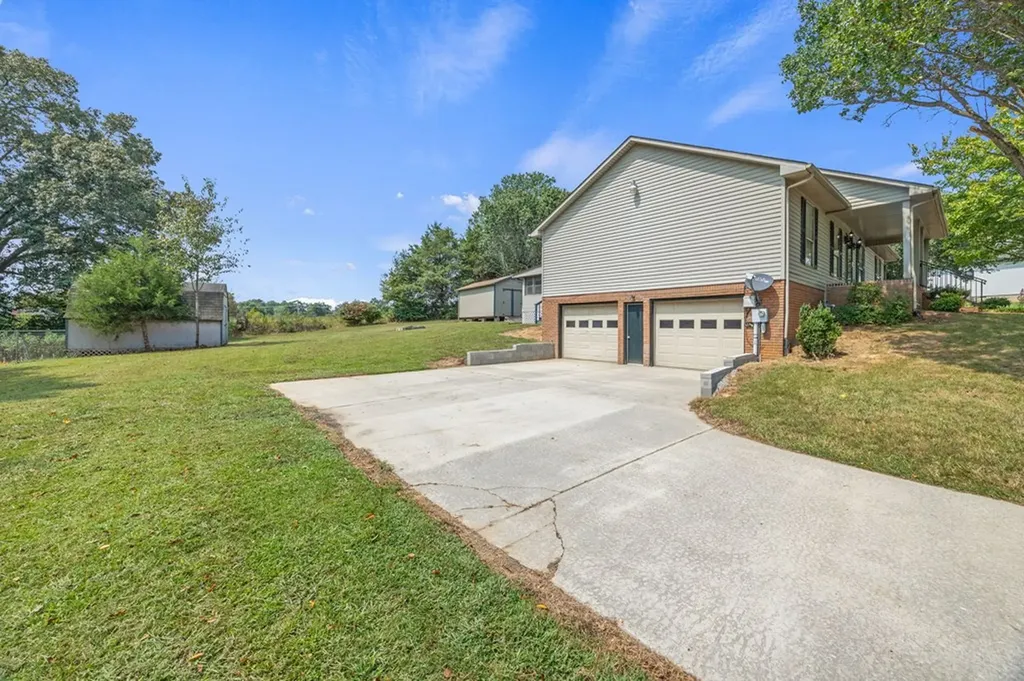 1410 Biltmore Circle Cookeville TN 38501