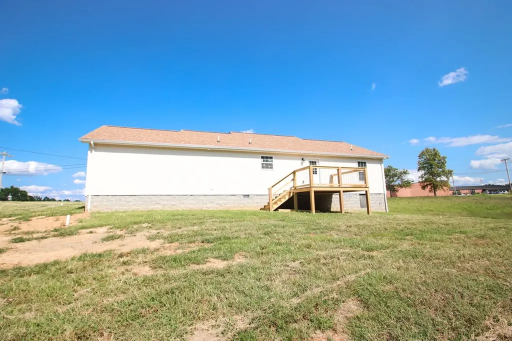 170 Will Thompson Sparta TN 38583