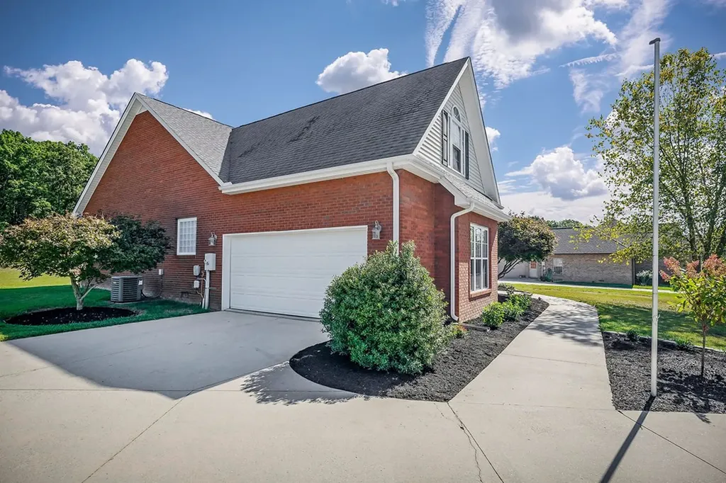 3205 Calloway Court Cookeville TN 38501