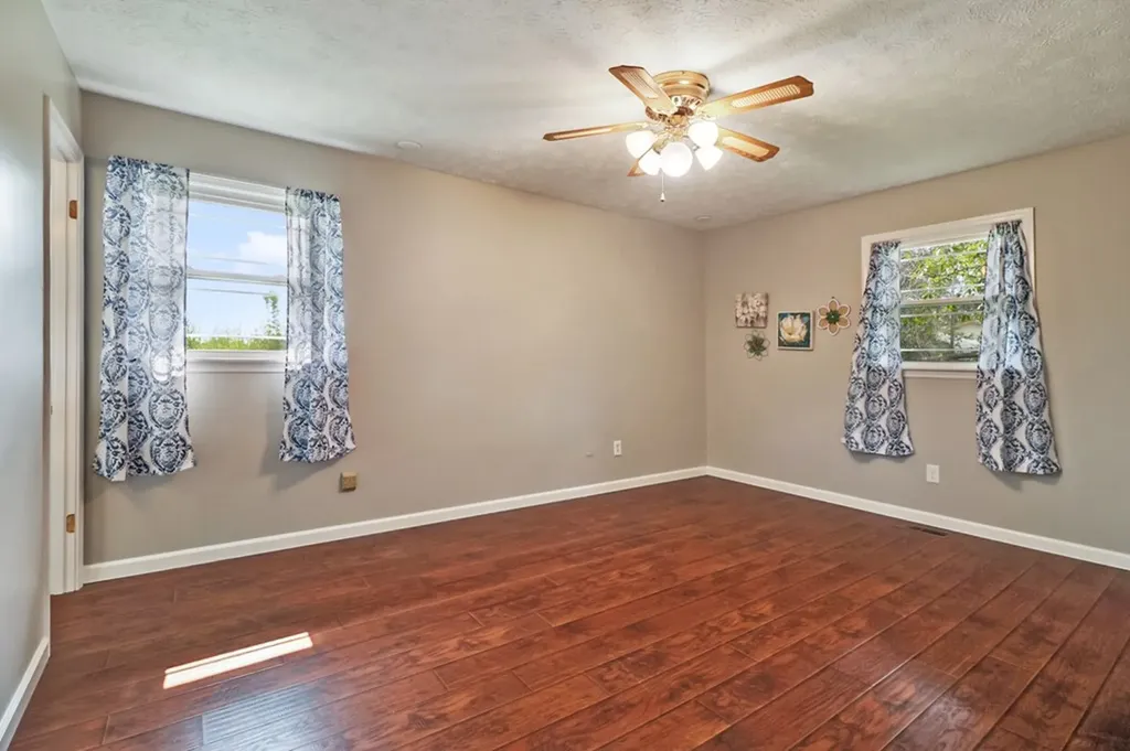 245 Crestview Crossville TN 38555