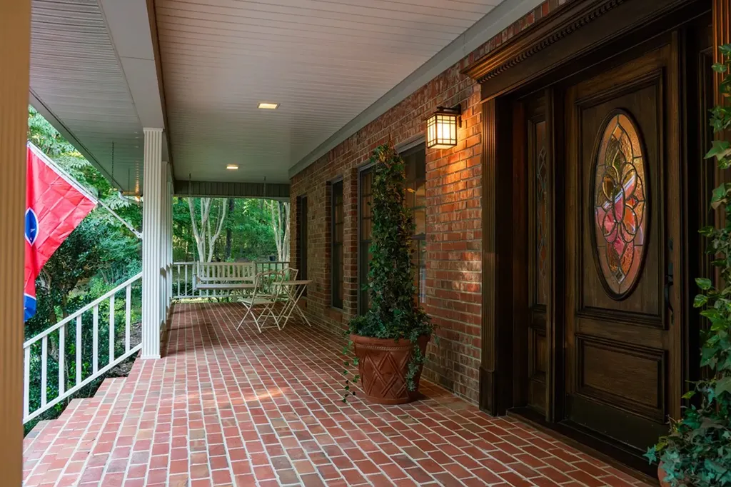 693 Tower Hill Road Livingston TN 38570-2170