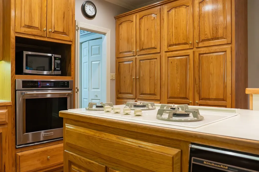 693 Tower Hill Road Livingston TN 38570-2170