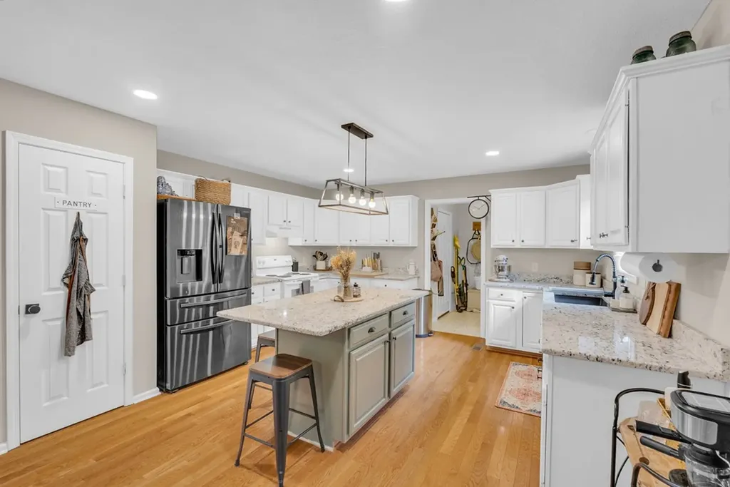 4144 Woodview Drive Cookeville TN 38501