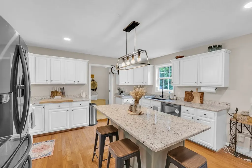 4144 Woodview Drive Cookeville TN 38501