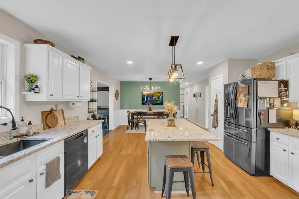 4144 Woodview Drive Cookeville TN 38501