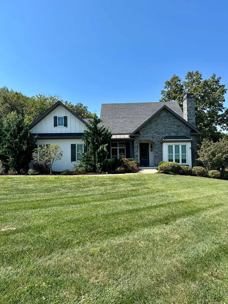 1734 Hickory Cove Cookeville TN 38506