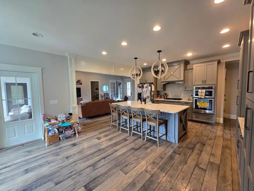 1734 Hickory Cove Cookeville TN 38506