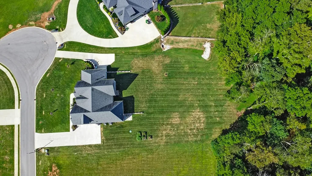 1916 Rivers Edge Drive Cookeville TN 38506