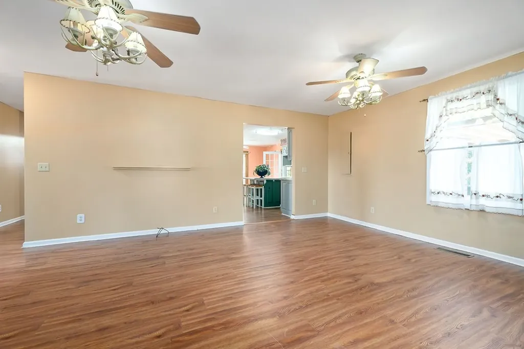 470 Wade Road Sparta TN 38583