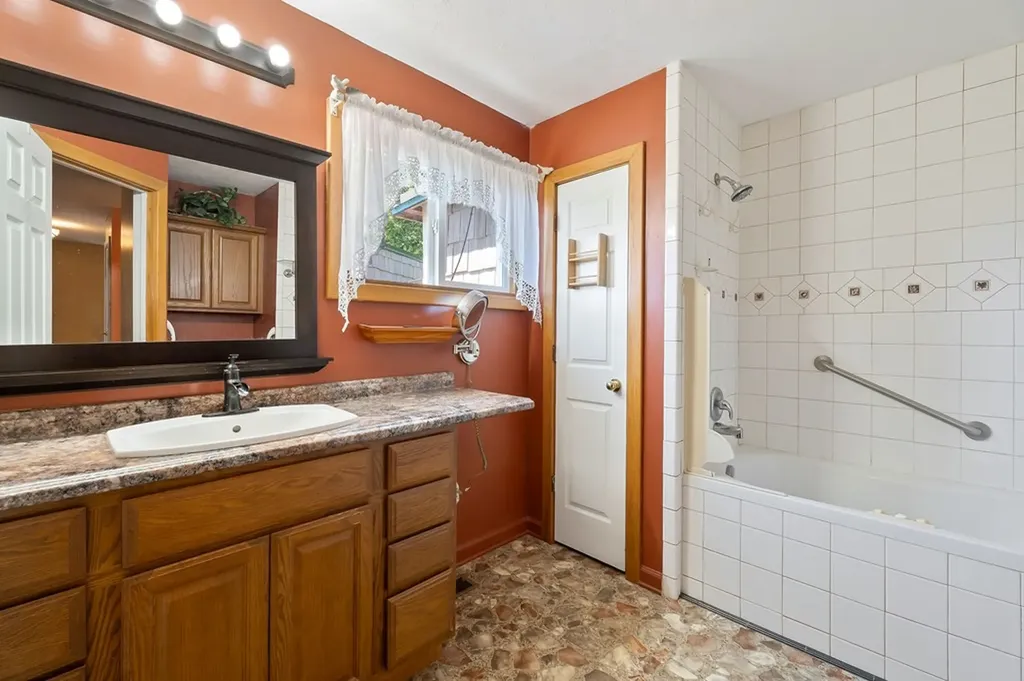 470 Wade Road Sparta TN 38583