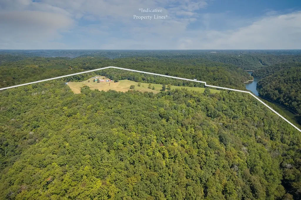 470 Wade Road Sparta TN 38583