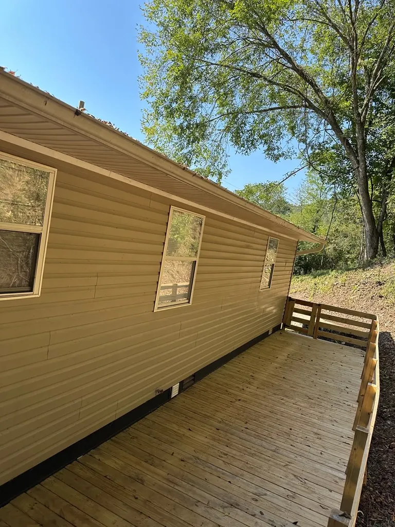 322 Gipson Avenue Gainesboro TN 38562