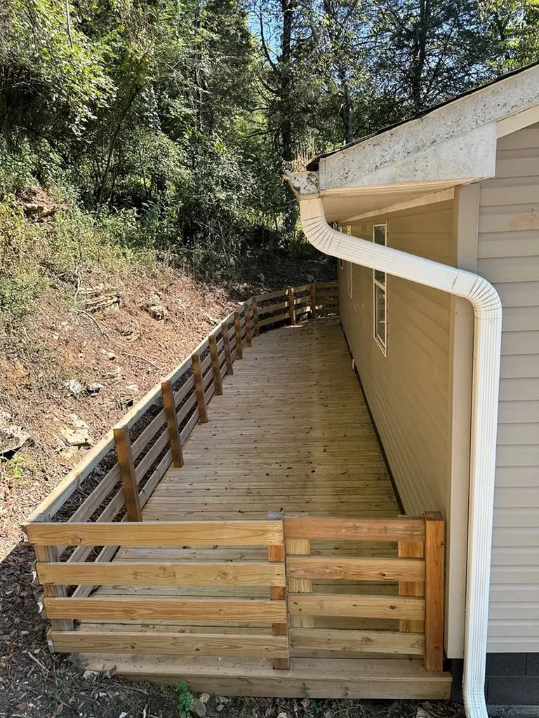 322 Gipson Avenue Gainesboro TN 38562