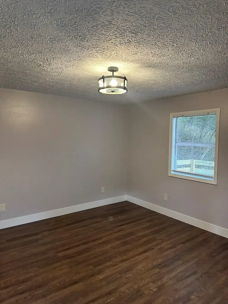 322 Gipson Avenue Gainesboro TN 38562